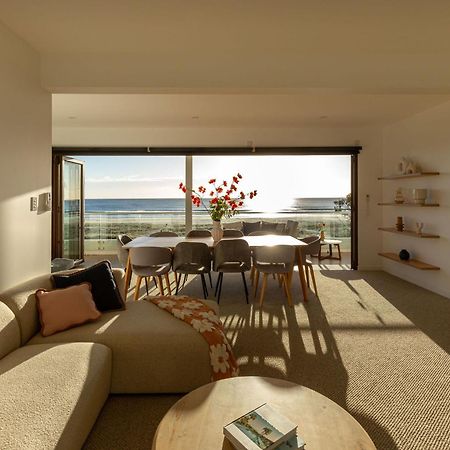 Tessa'S On The Beach Gold Coast Extérieur photo