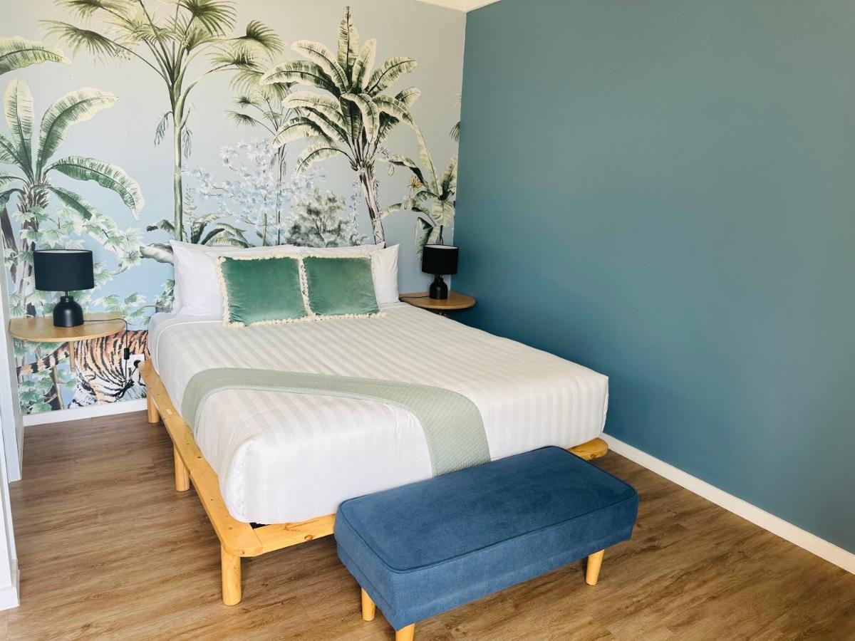 Tessa'S On The Beach Gold Coast Extérieur photo
