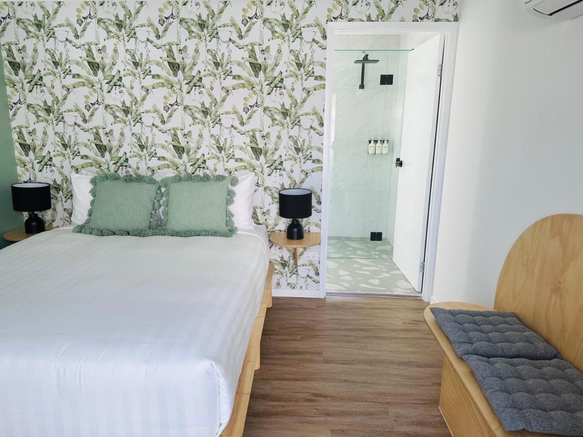 Tessa'S On The Beach Gold Coast Extérieur photo